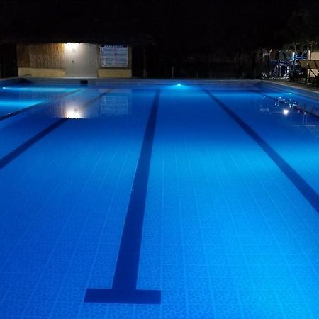 Buenavista Family Inn Tagudin Bagian luar foto