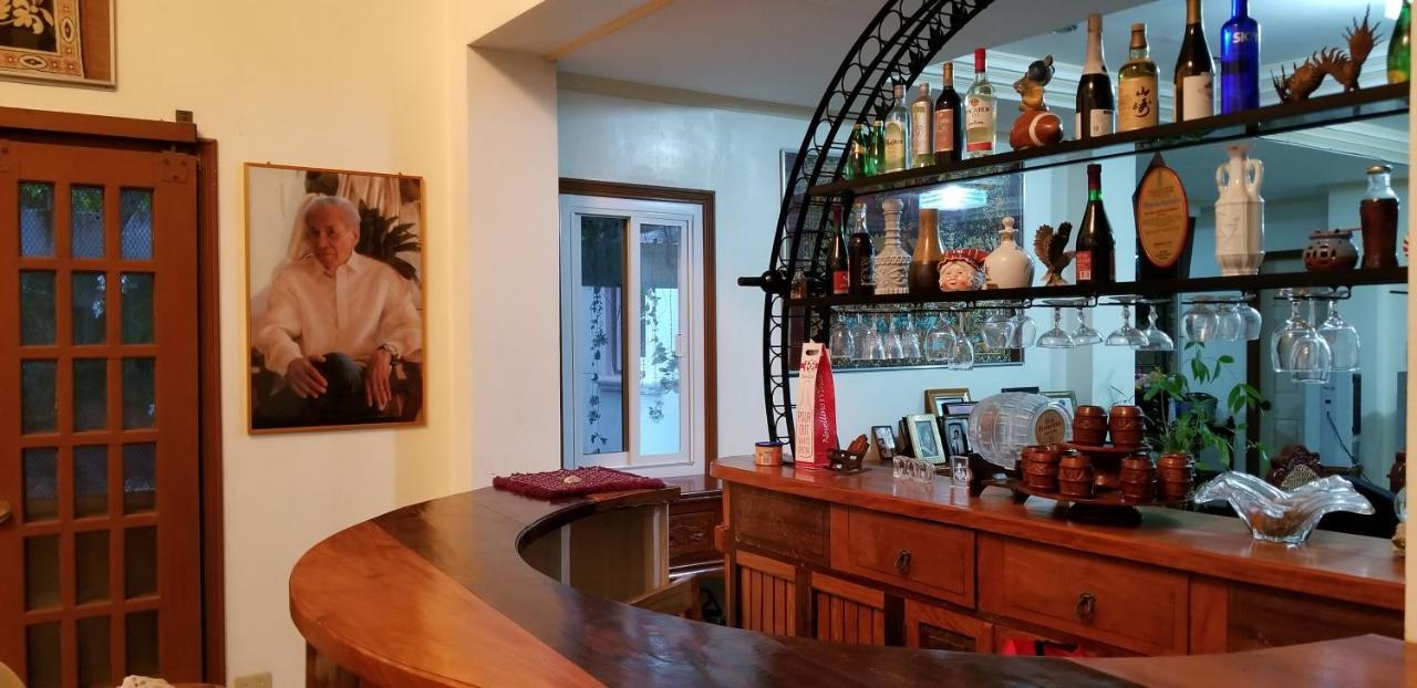 Buenavista Family Inn Tagudin Bagian luar foto