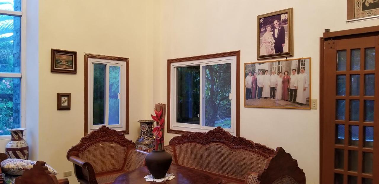 Buenavista Family Inn Tagudin Bagian luar foto