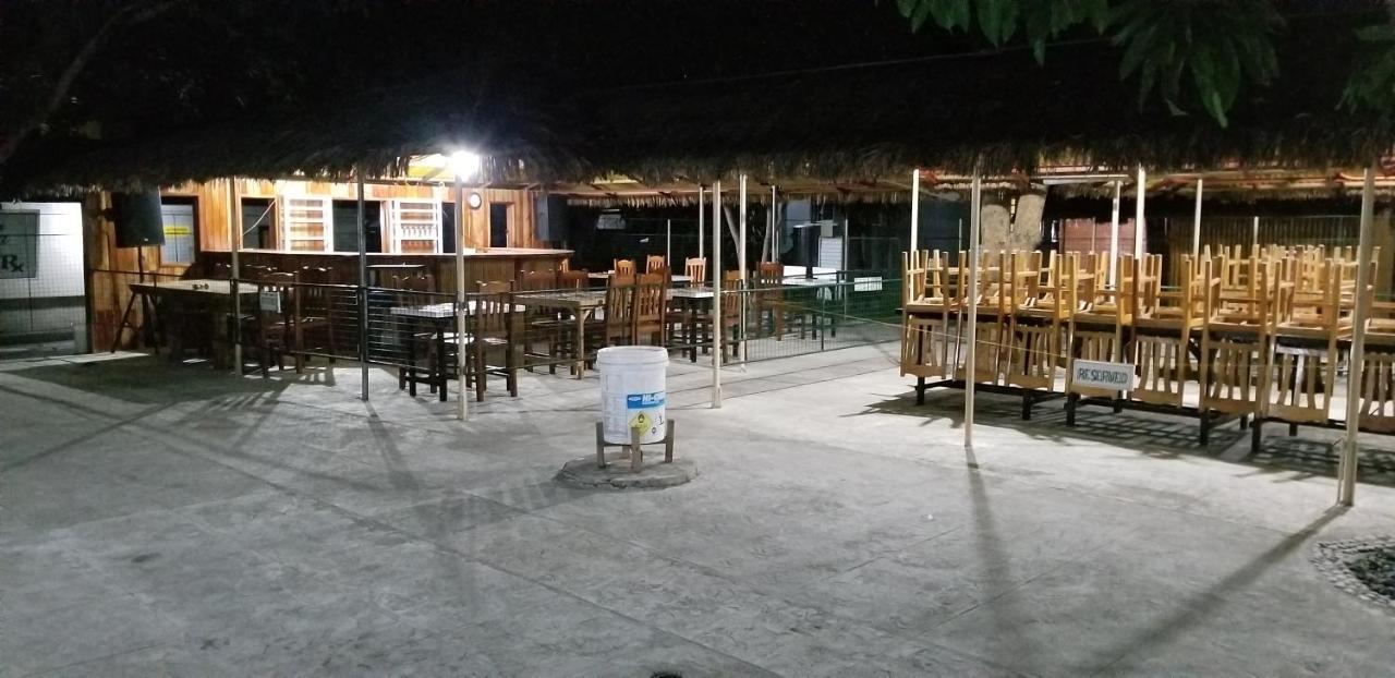 Buenavista Family Inn Tagudin Bagian luar foto