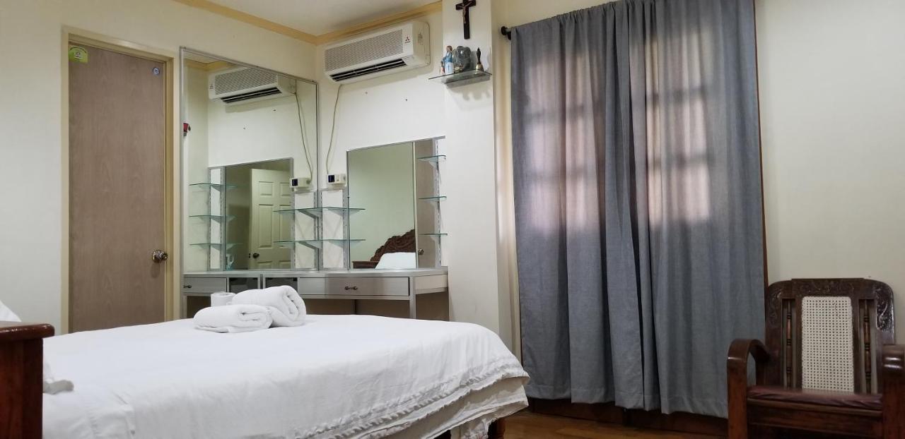 Buenavista Family Inn Tagudin Bagian luar foto