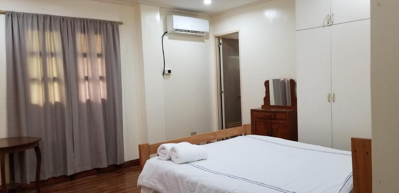 Buenavista Family Inn Tagudin Bagian luar foto